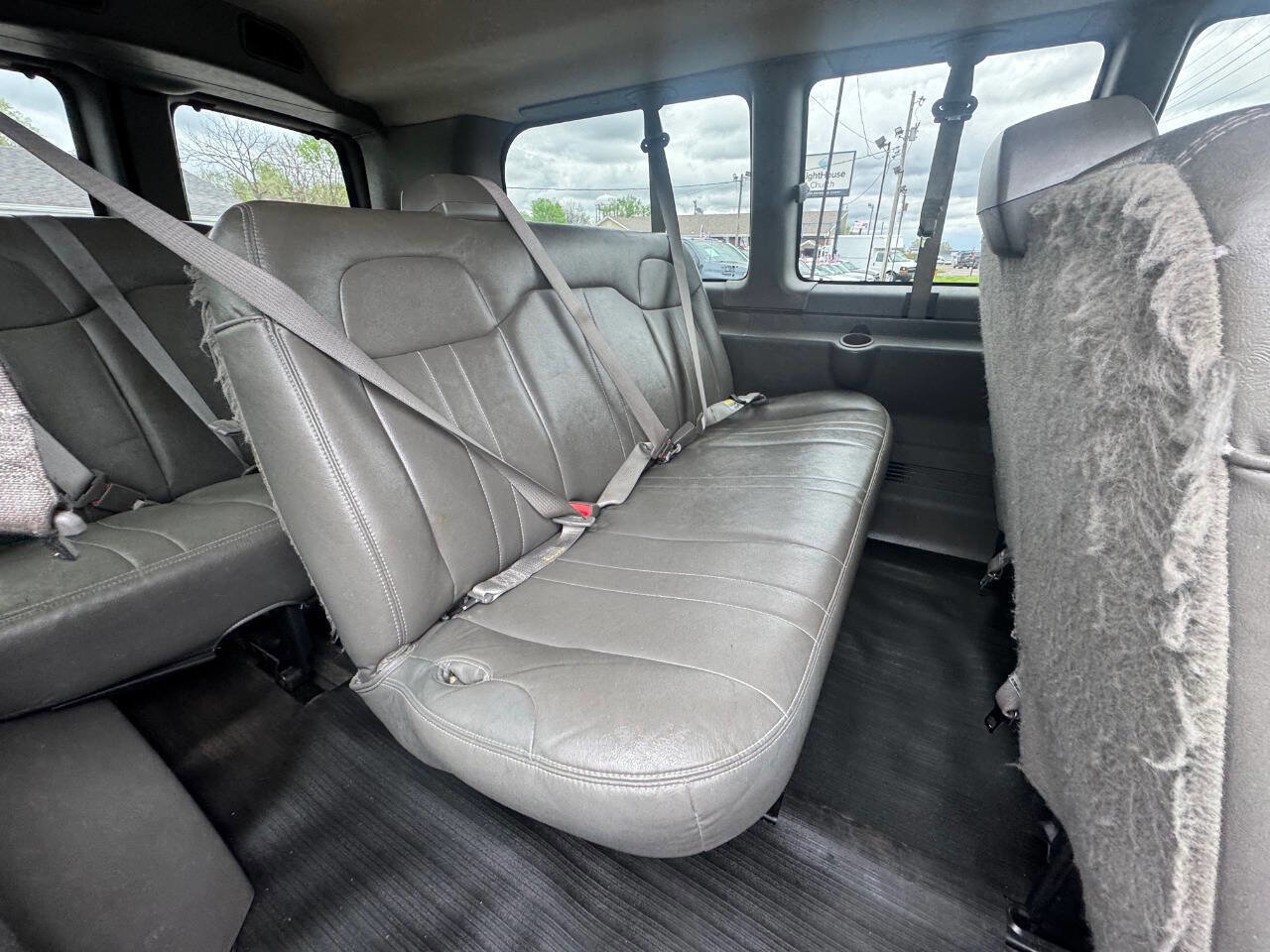 Used 2016 Chevrolet Express 2500 LS RWD image 12