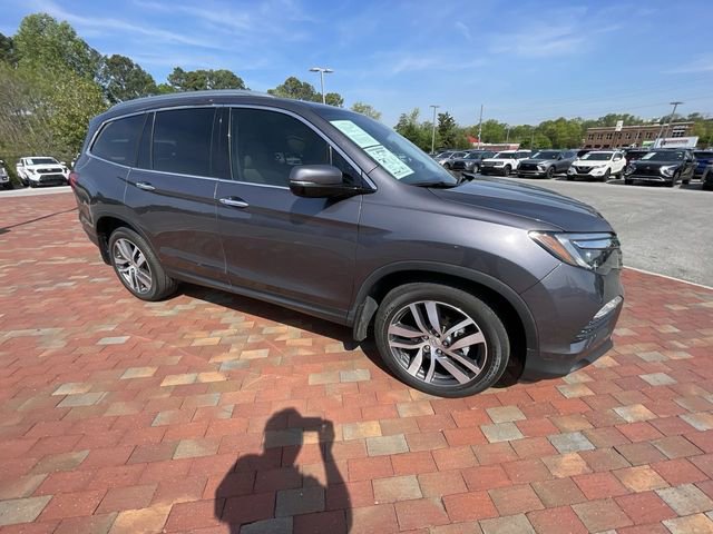 Used 2017 Honda Pilot Elite image 37