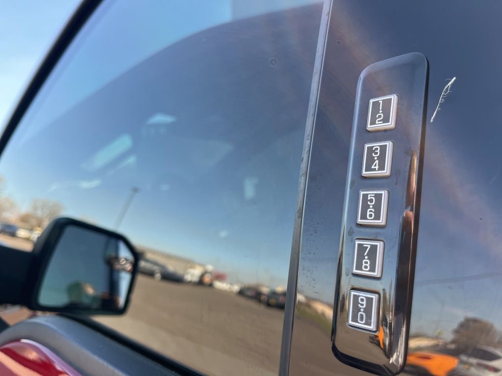 Used 2019 Ford F150 XLT w/ Equipment Group 302A Luxury image 14