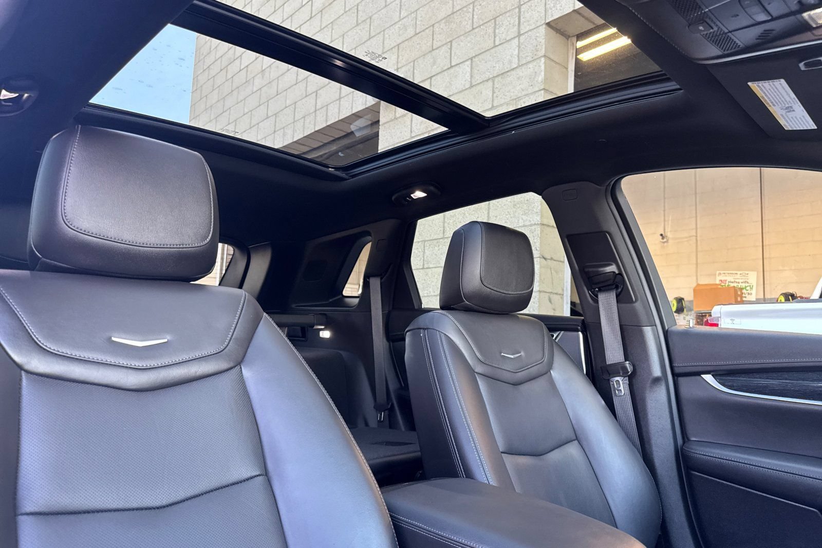 Used 2023 Cadillac XT5 Premium Luxury AWD/4WD image 19