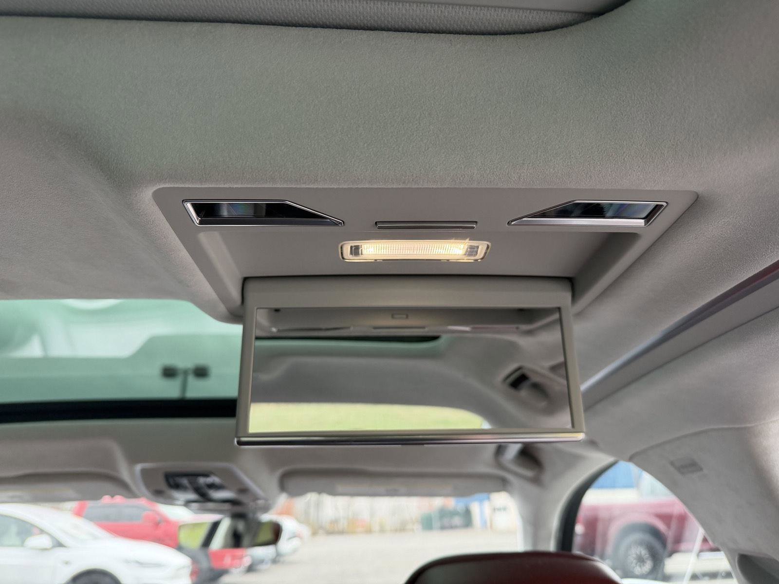 Used 2020 Audi S8 L w/ S8 Executive Package image 41