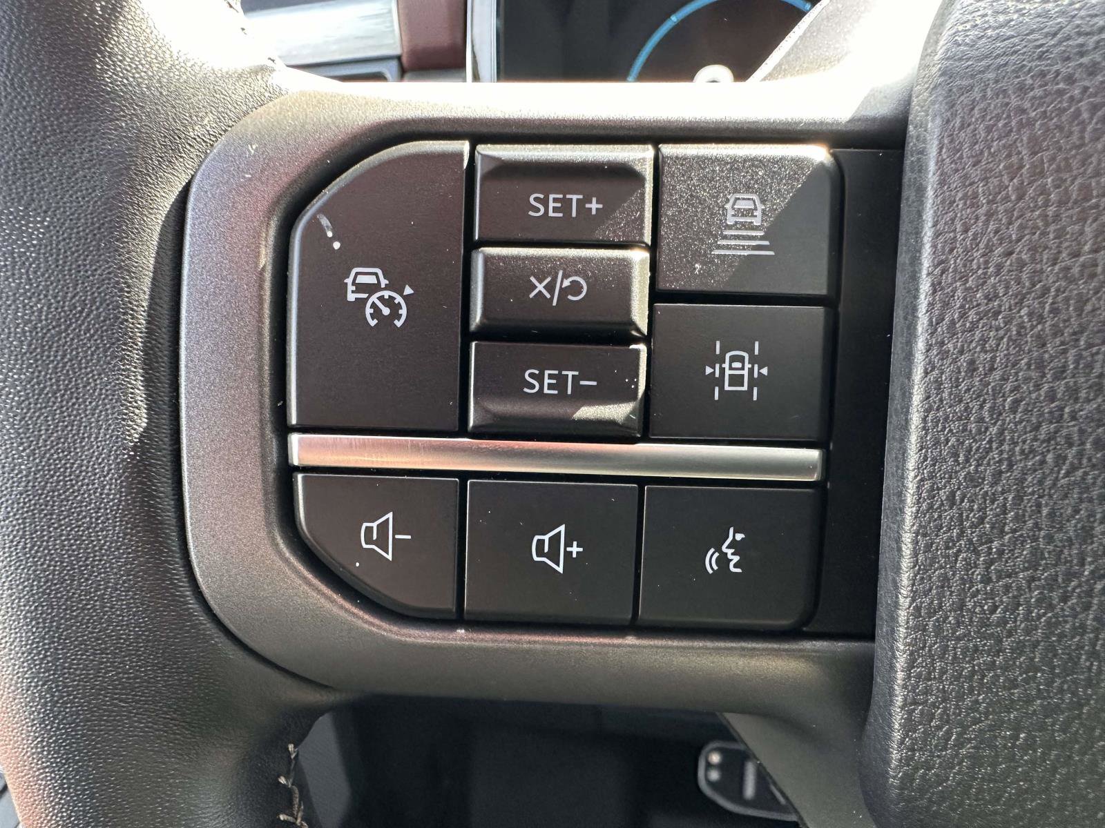 Used 2022 Ford F150 Lariat w/ Equipment Group 502A High image 20