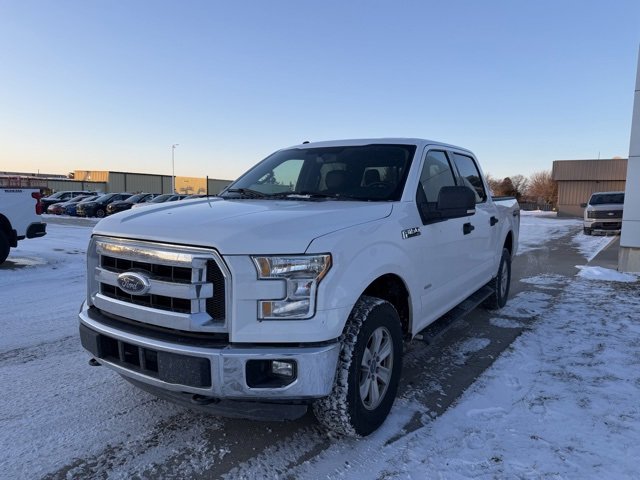 Used 2015 Ford F150 XLT w/ Equipment Group 301A Mid image 2