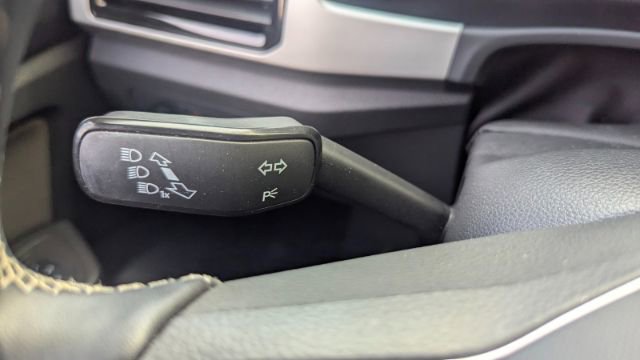 Used 2023 Volkswagen Atlas SE w/ Panoramic Sunroof Package image 31