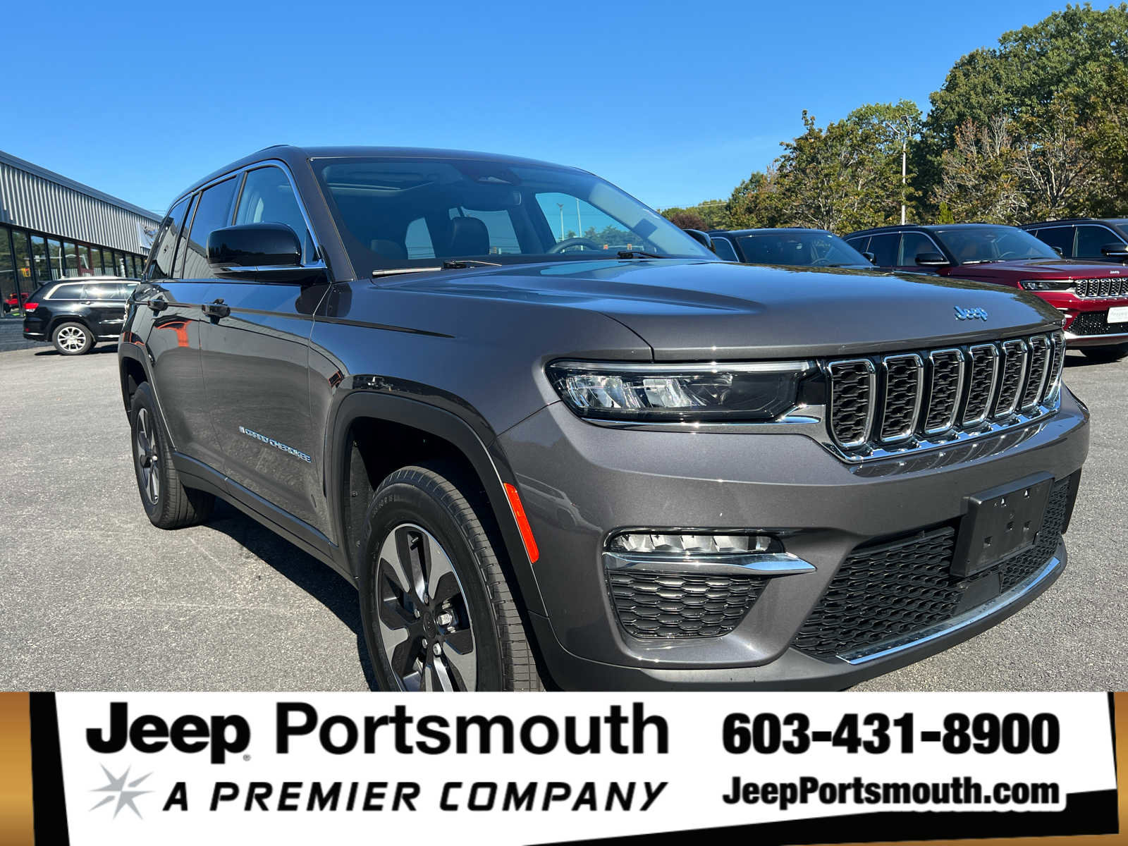 Used 2024 Jeep Grand Cherokee Limited 4xe image 1