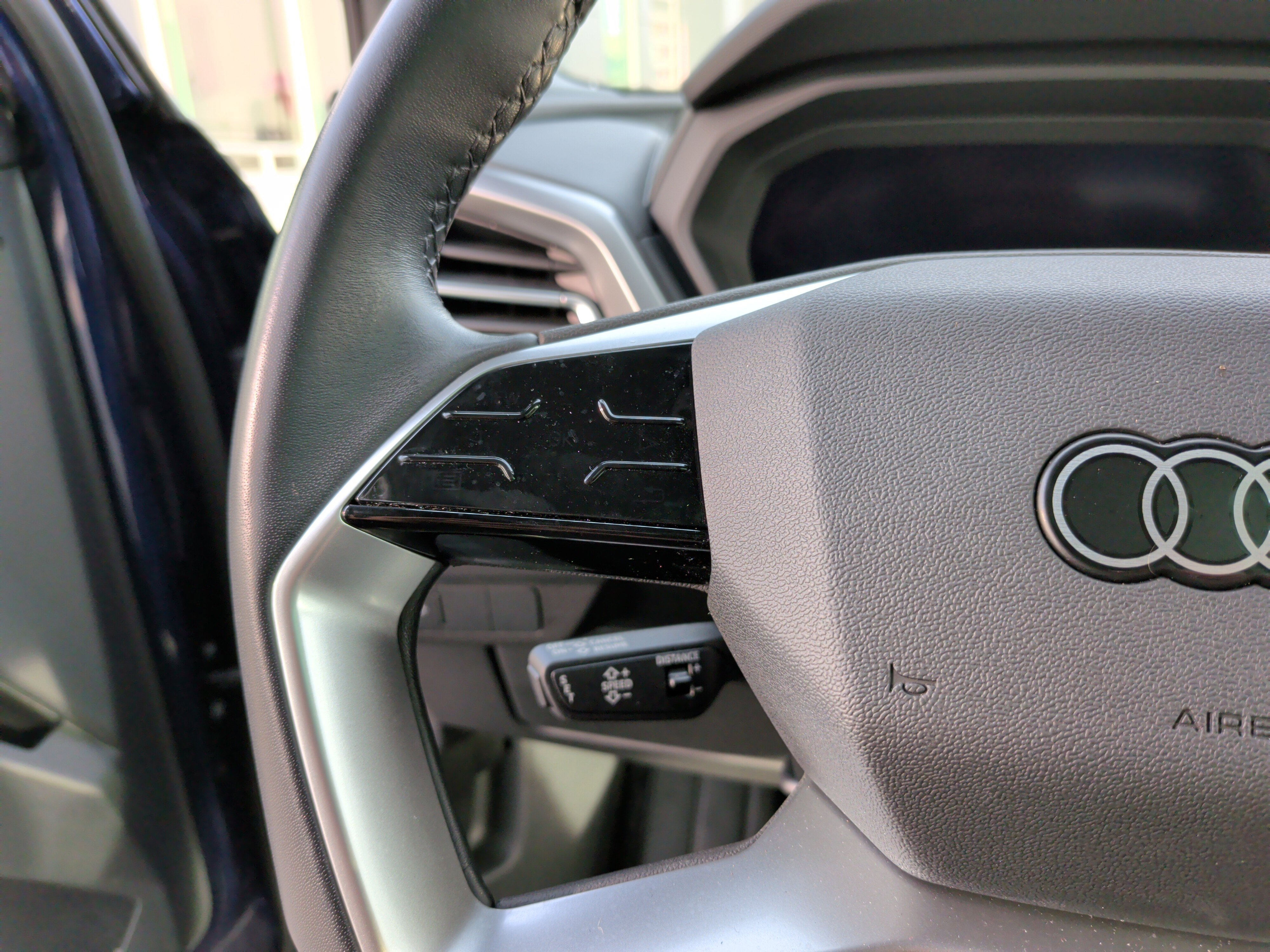 Certified 2023 Audi Q4 e-tron Premium Plus image 19