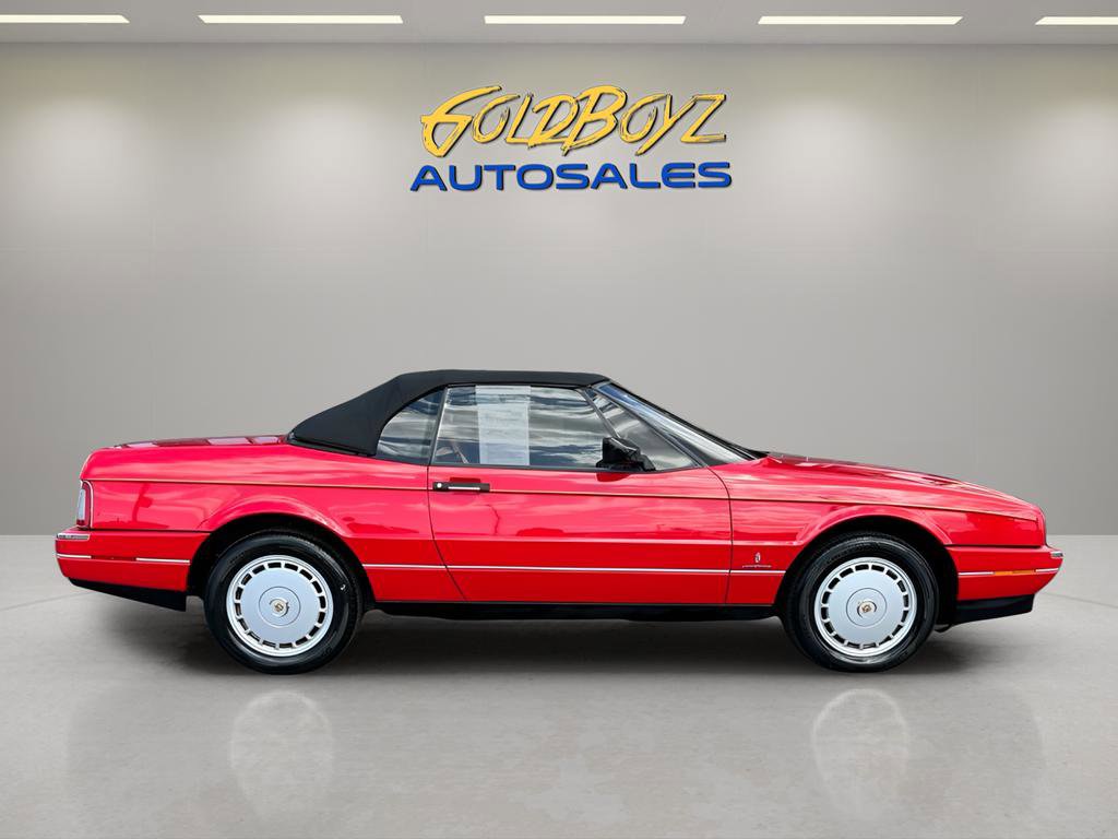 Used 1989 Cadillac Allante image 2