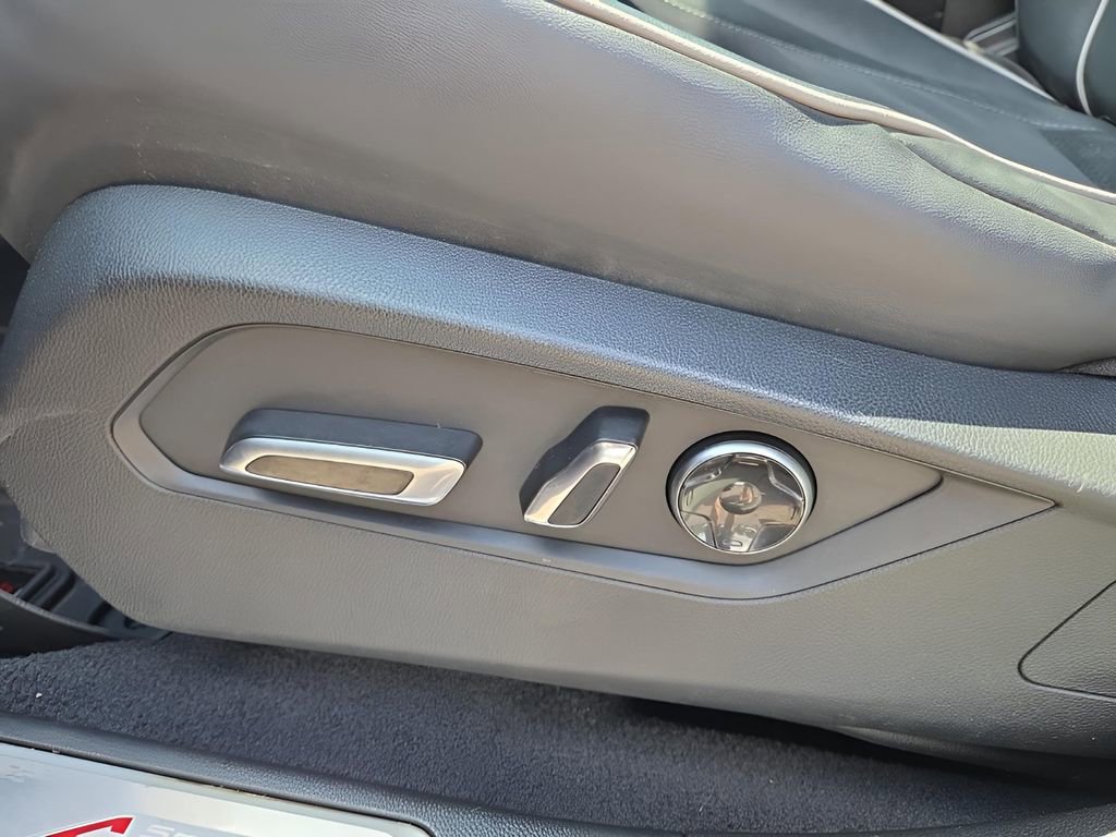 Used 2020 Acura RDX A-Spec image 17