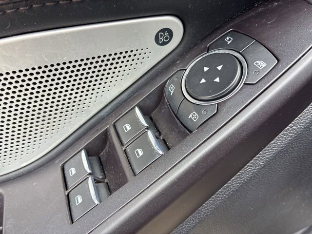 Used 2020 Ford Explorer Platinum w/ Premium Technology Package AWD/4WD image 15