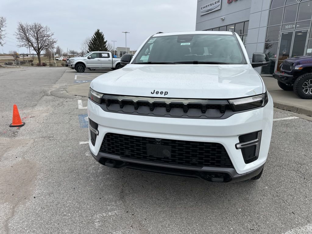 New 2026 Jeep Grand Wagoneer L Limited image 10