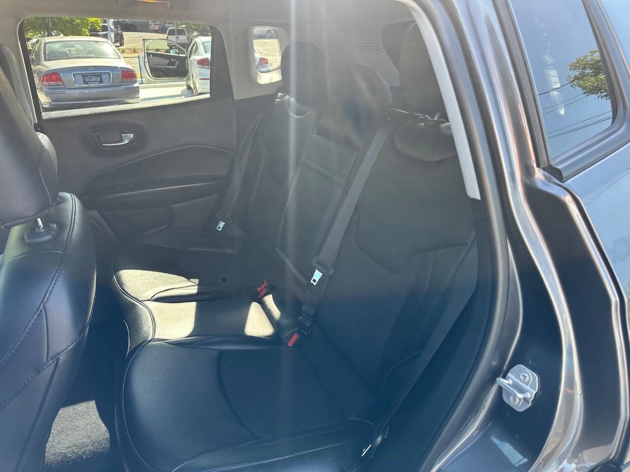 Used 2020 Jeep Compass Latitude image 16