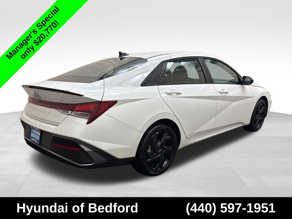 Certified 2026 Hyundai Elantra Sport FWD image 5