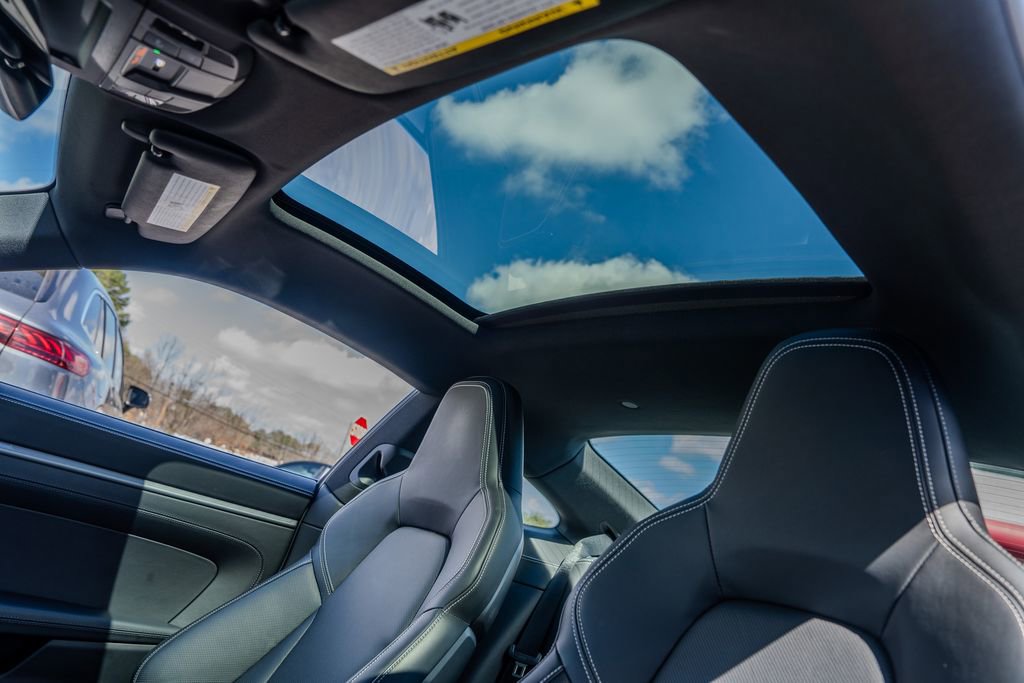 Used 2024 Porsche 911 Carrera S w/ Sport Package image 18