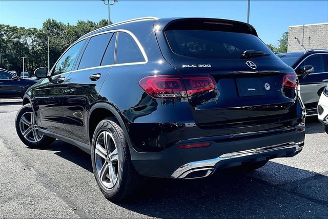 Certified 2022 Mercedes-Benz GLC 300 4MATIC w/ Multimedia Package Lite image 3