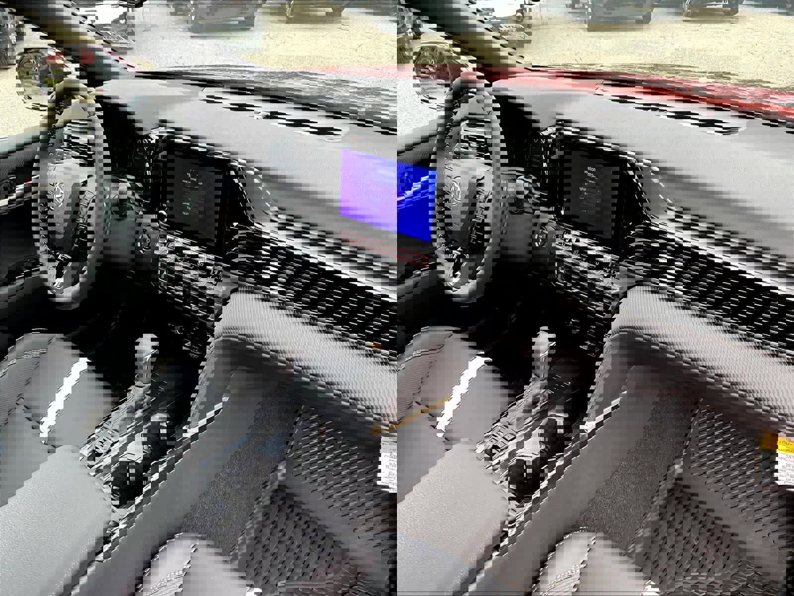 Used 2026 Toyota Camry SE w/ Convenience Package image 14