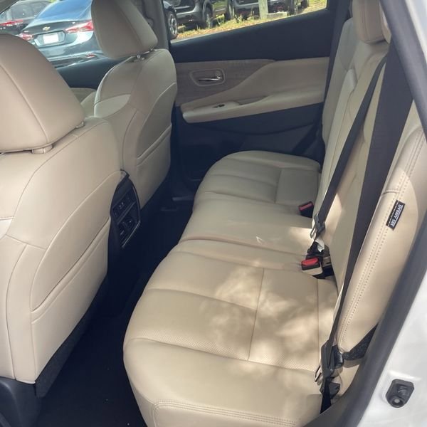 Used 2023 Nissan Murano SL w/ SL Moonroof Package FWD image 18