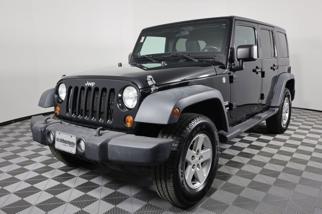Used 2012 Jeep Wrangler Unlimited Sport AWD/4WD image 5