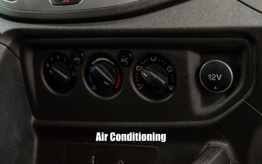 Used 2016 Ford Transit 350 XL image 25