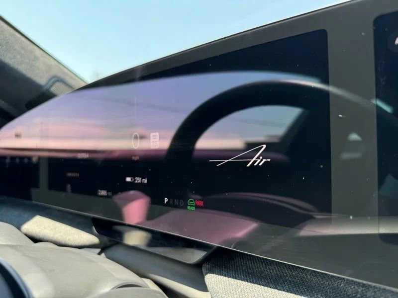 Used 2023 Lucid Air Pure AWD/4WD image 28