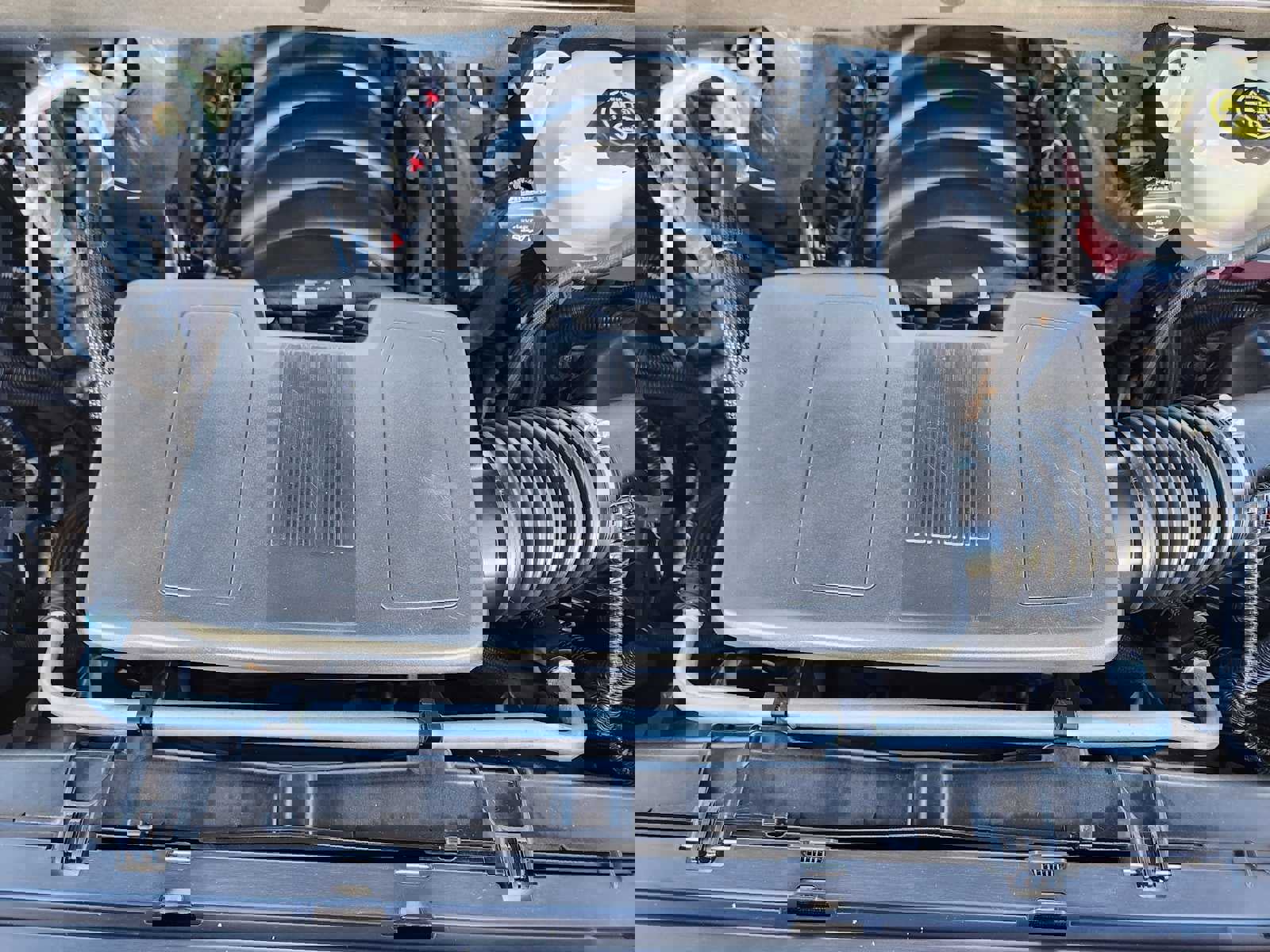 Used 2021 GMC Yukon Denali w/ Denali Premium Package image 18