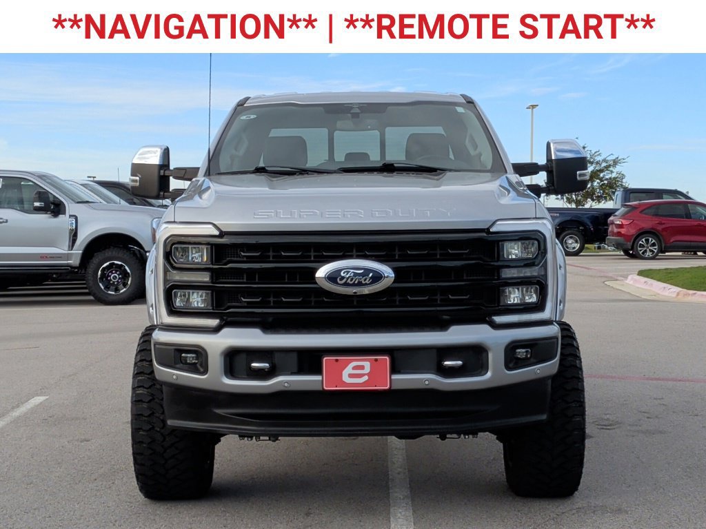 Used 2023 Ford F250 Lariat w/ Lariat Ultimate Package AWD/4WD image 2