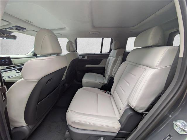 New 2026 Hyundai Santa Fe Calligraphy FWD image 18