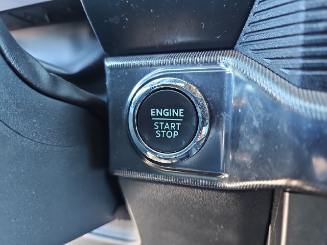 Used 2024 Ford F150 Lariat w/ Equipment Group 502A High AWD/4WD image 28