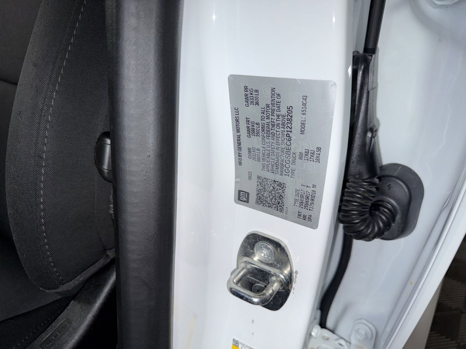 Used 2023 Chevrolet Colorado W/T w/ WT Convenience Package II image 27