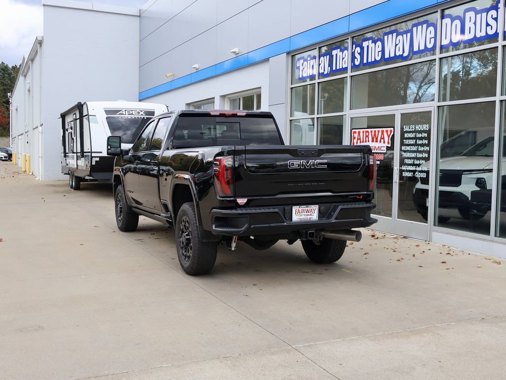 New 2026 GMC Sierra 3500 AT4 w/ AT4 Premium Plus Package image 8