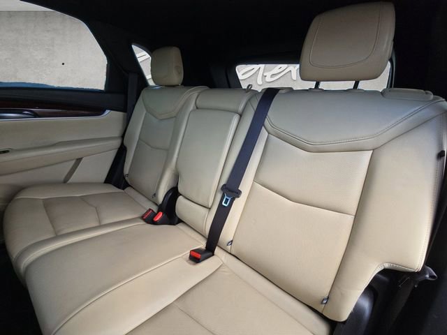 Used 2018 Cadillac XT5 Luxury w/ Driver Awareness Package FWD image 22