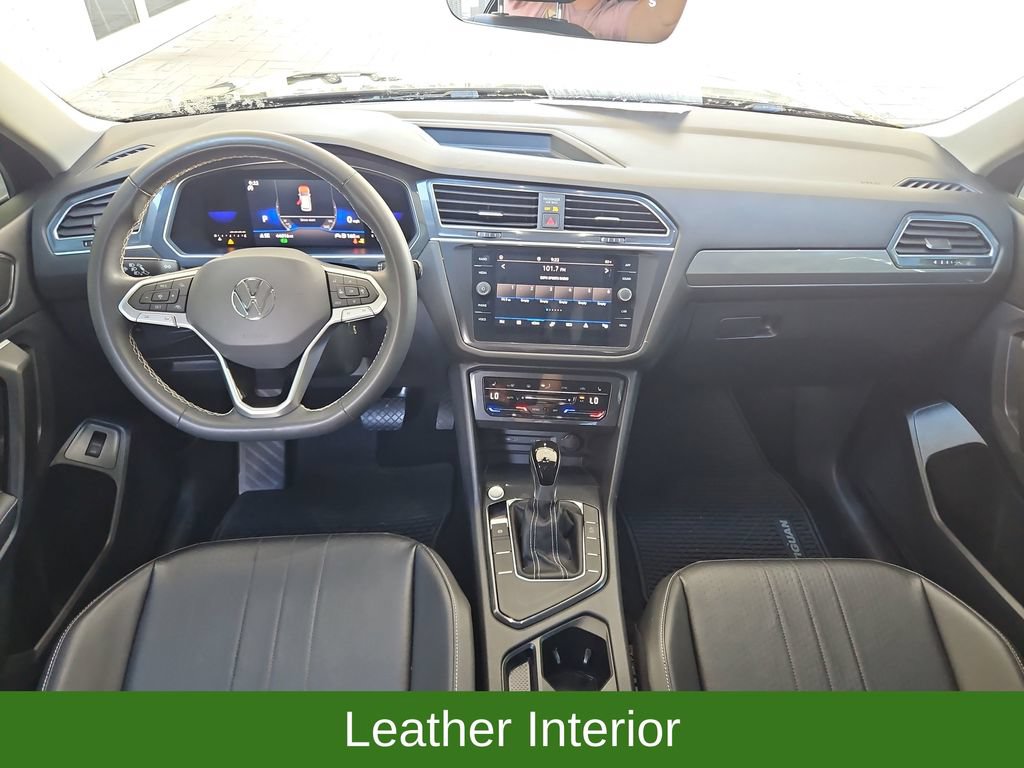 Used 2022 Volkswagen Tiguan SE FWD image 9