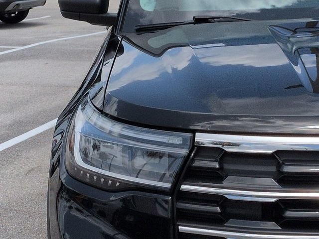 Certified 2025 Ford Explorer Active w/ Active Comfort Package RWD image 10