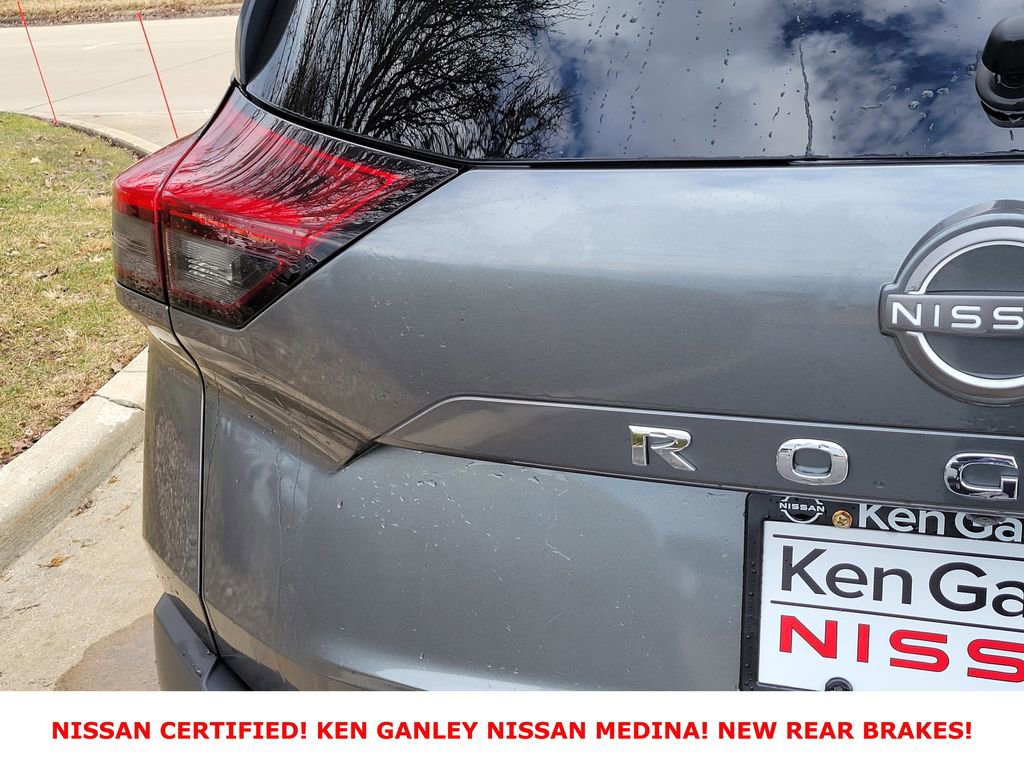Certified 2023 Nissan Rogue SV image 16