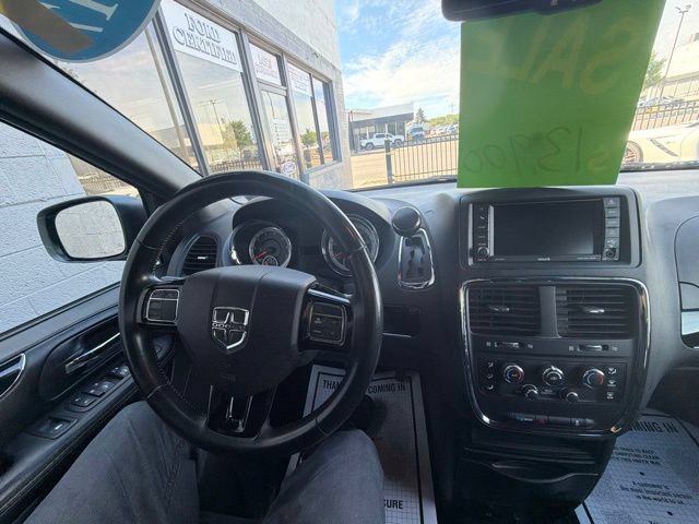 Used 2017 Dodge Grand Caravan SE FWD image 39