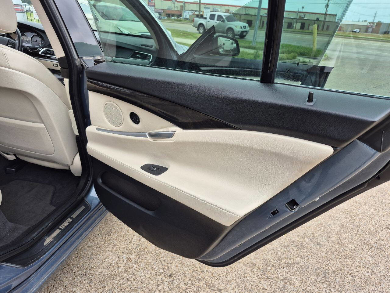 Used 2012 BMW 535i xDrive image 18