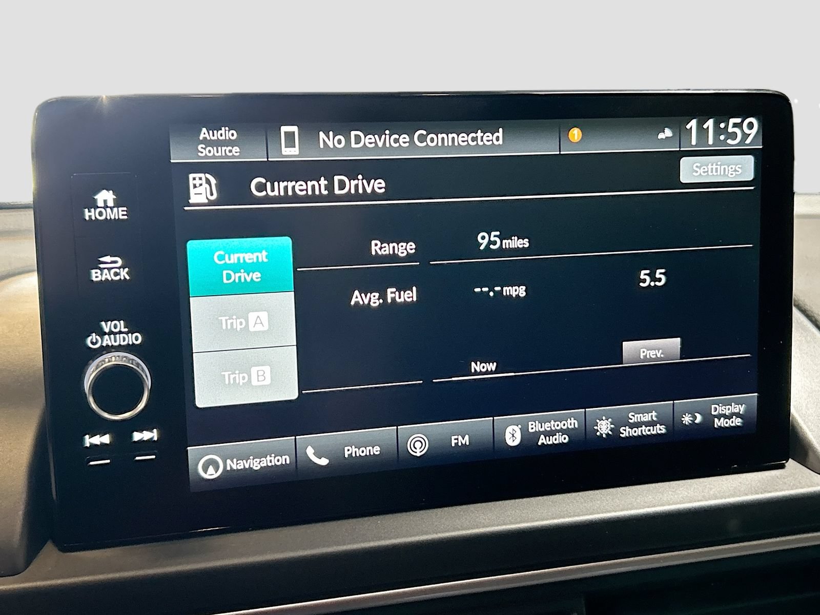 Used 2024 Honda Pilot Touring image 15