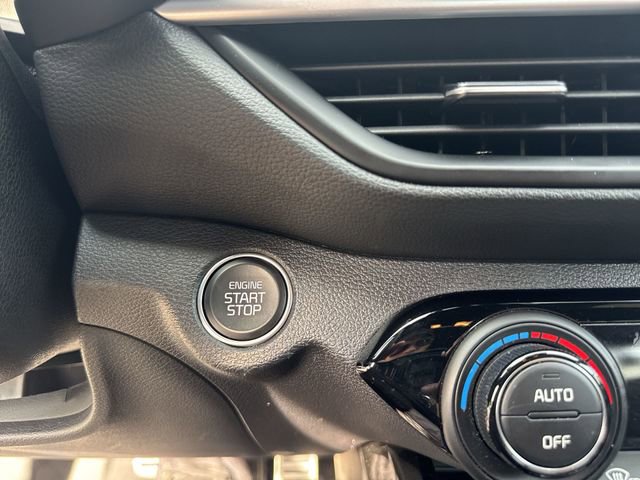 Used 2023 Kia Forte GT-Line image 17