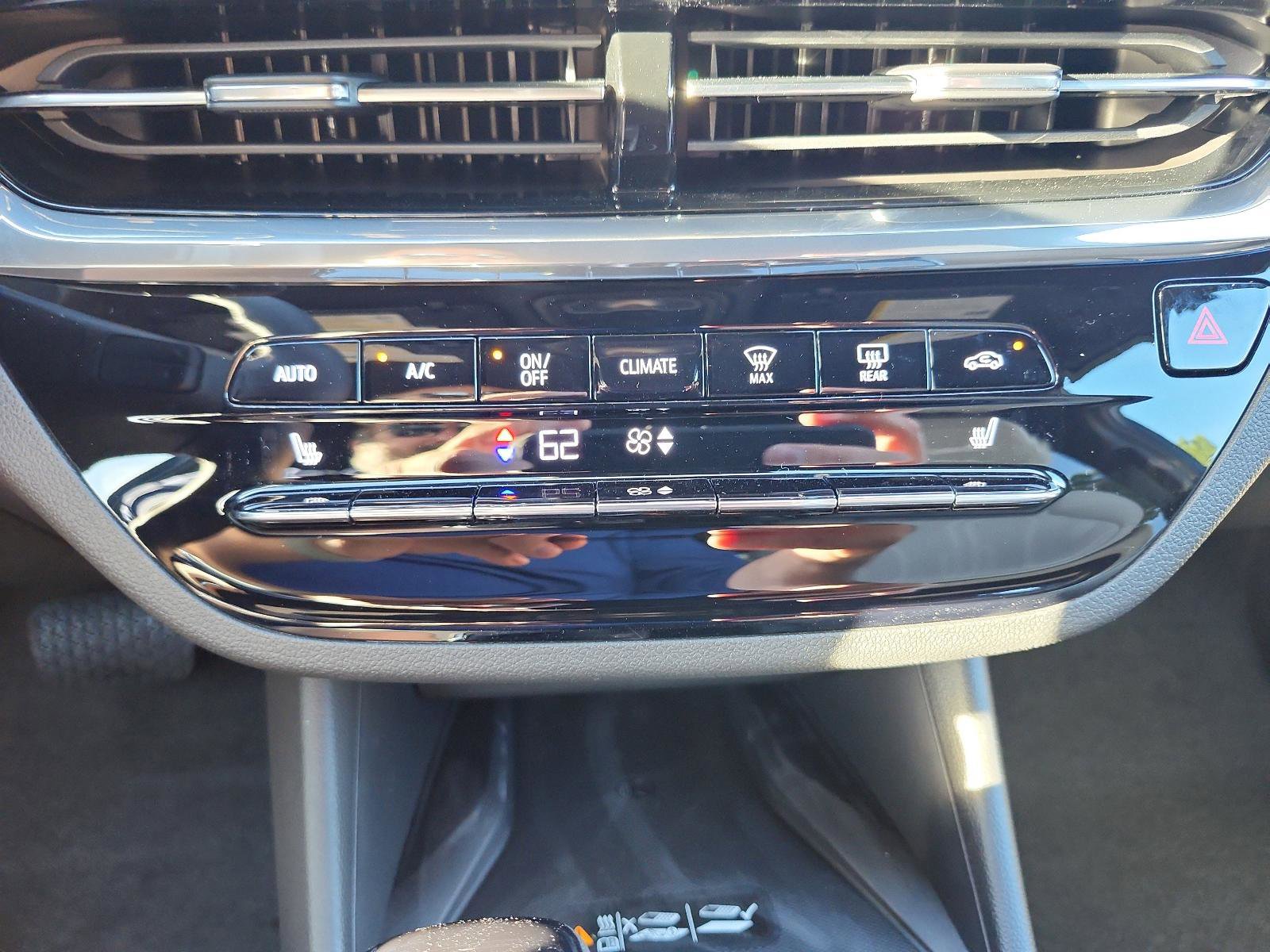 New 2026 Buick Envista Avenir FWD image 16