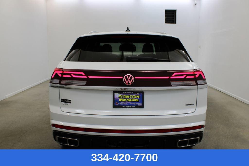 New 2025 Volkswagen Atlas Cross Sport SEL Premium R-Line image 4