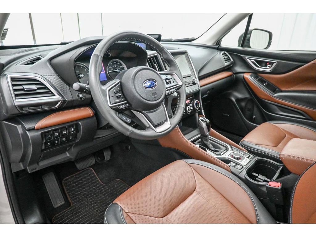 Used 2023 Subaru Forester Touring image 9