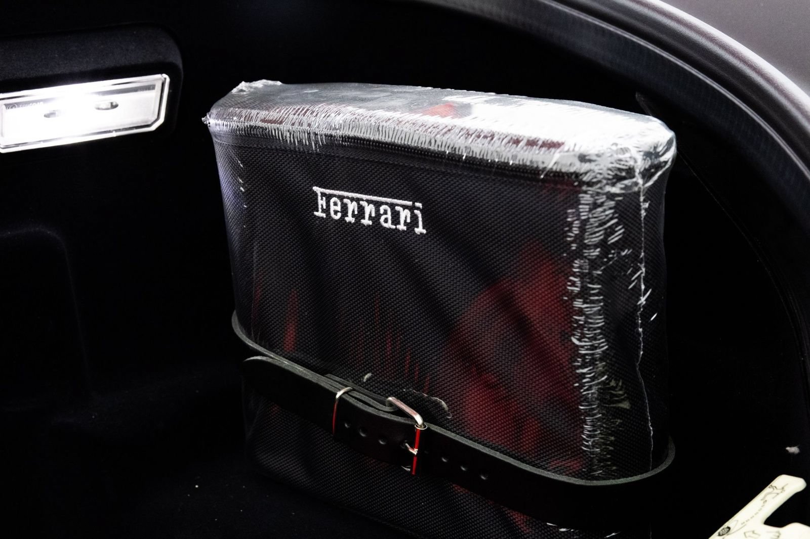 Used 2021 Ferrari F8 Tributo RWD image 31