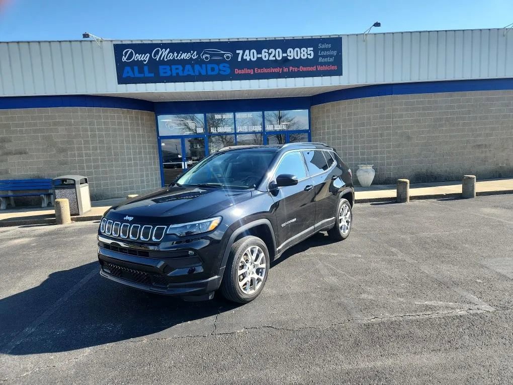 Used 2022 Jeep Compass Latitude w/ Sun and Sound Group image 1