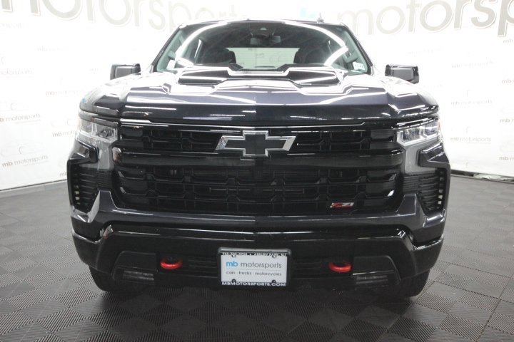 Used 2022 Chevrolet Silverado 1500 LT Trail Boss w/ Protection Package image 8
