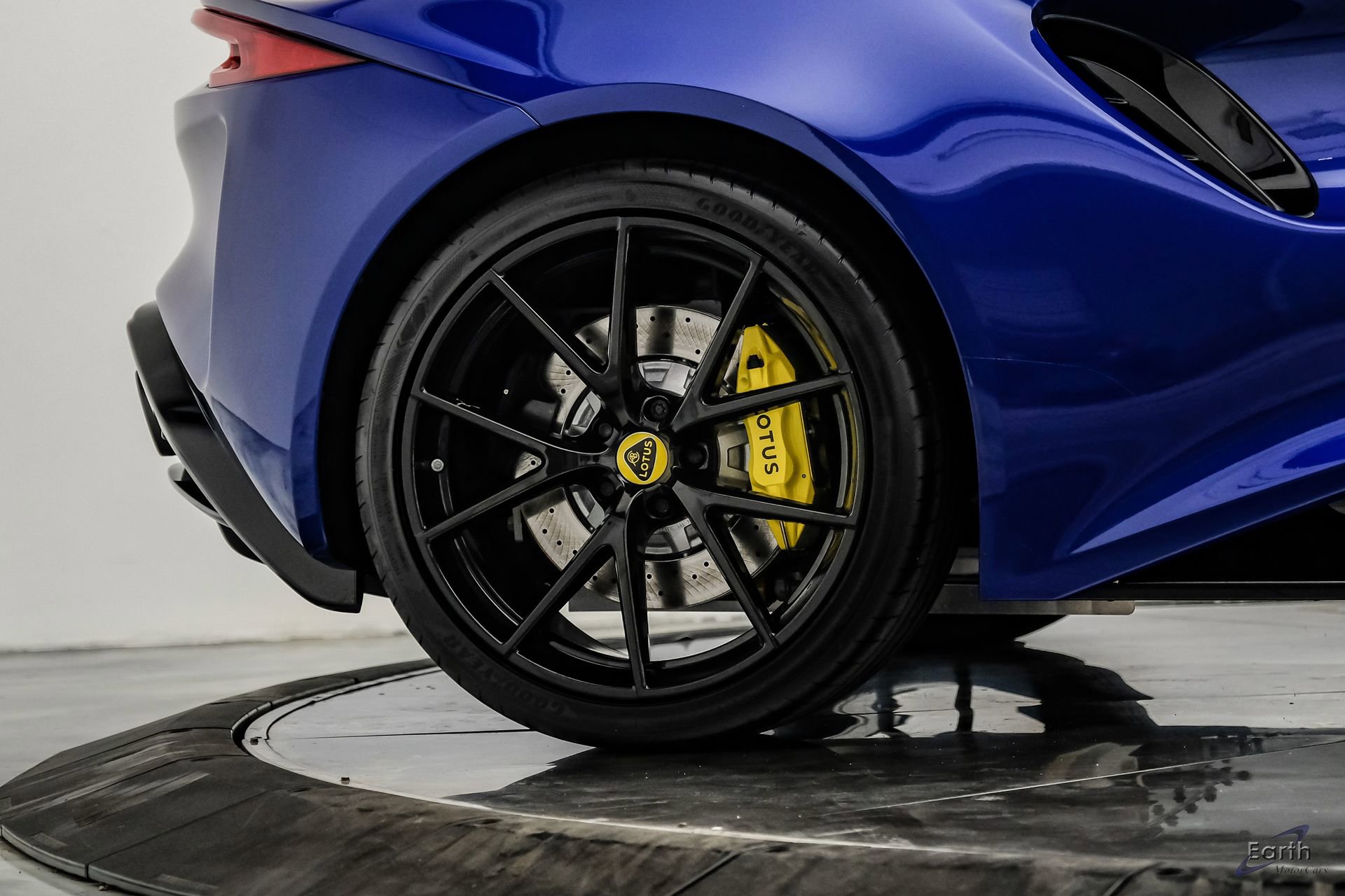 New 2026 Lotus Emira SE RWD image 97