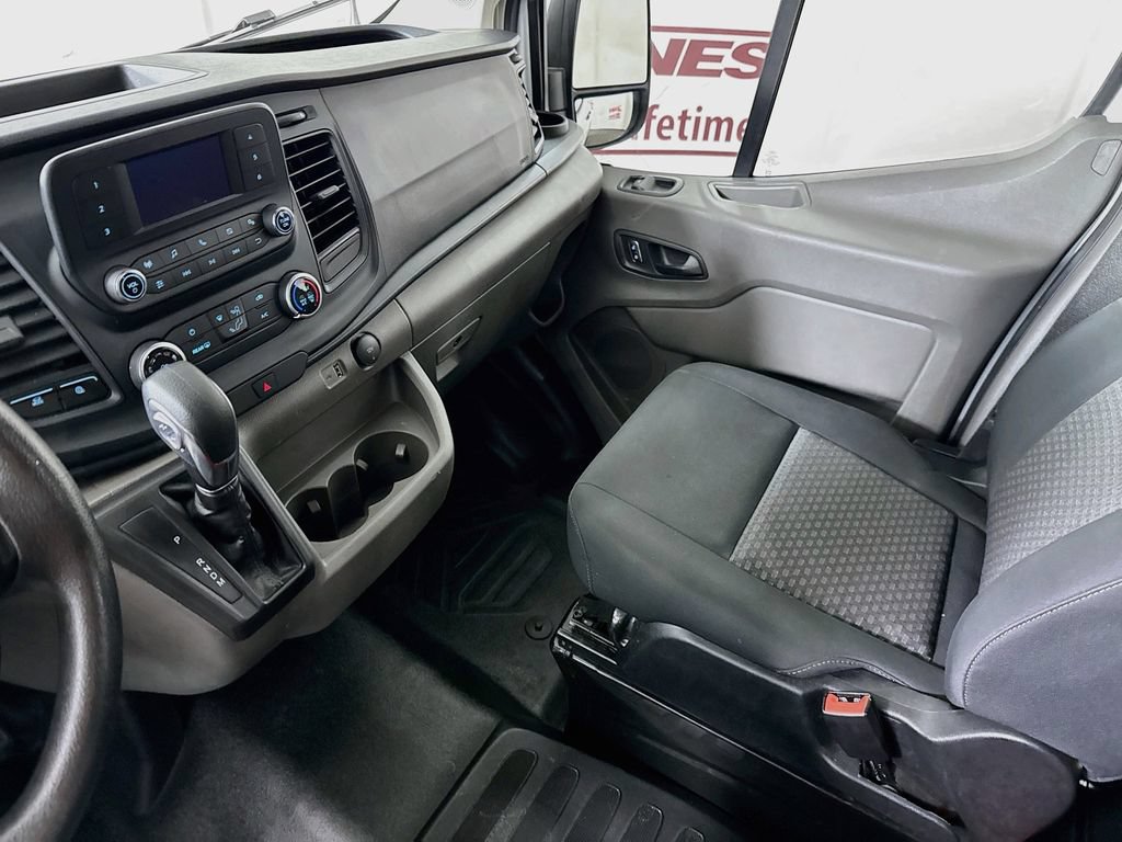 Used 2025 Ford Transit 250 Low Roof w/ Exterior Upgrade Package RWD image 24