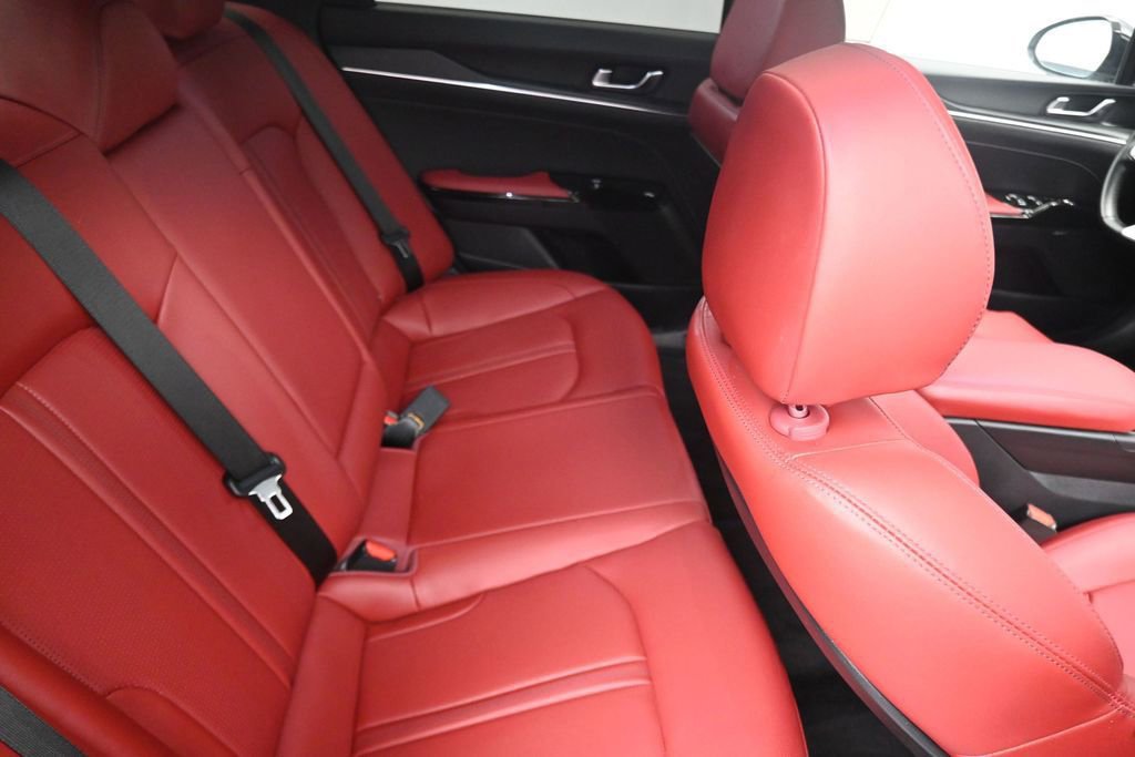 Used 2025 Kia K5 GT-Line w/ GT-Line Premium Package FWD image 11