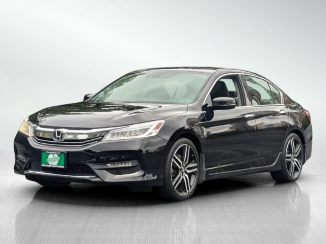 Used 2017 Honda Accord Touring image 8