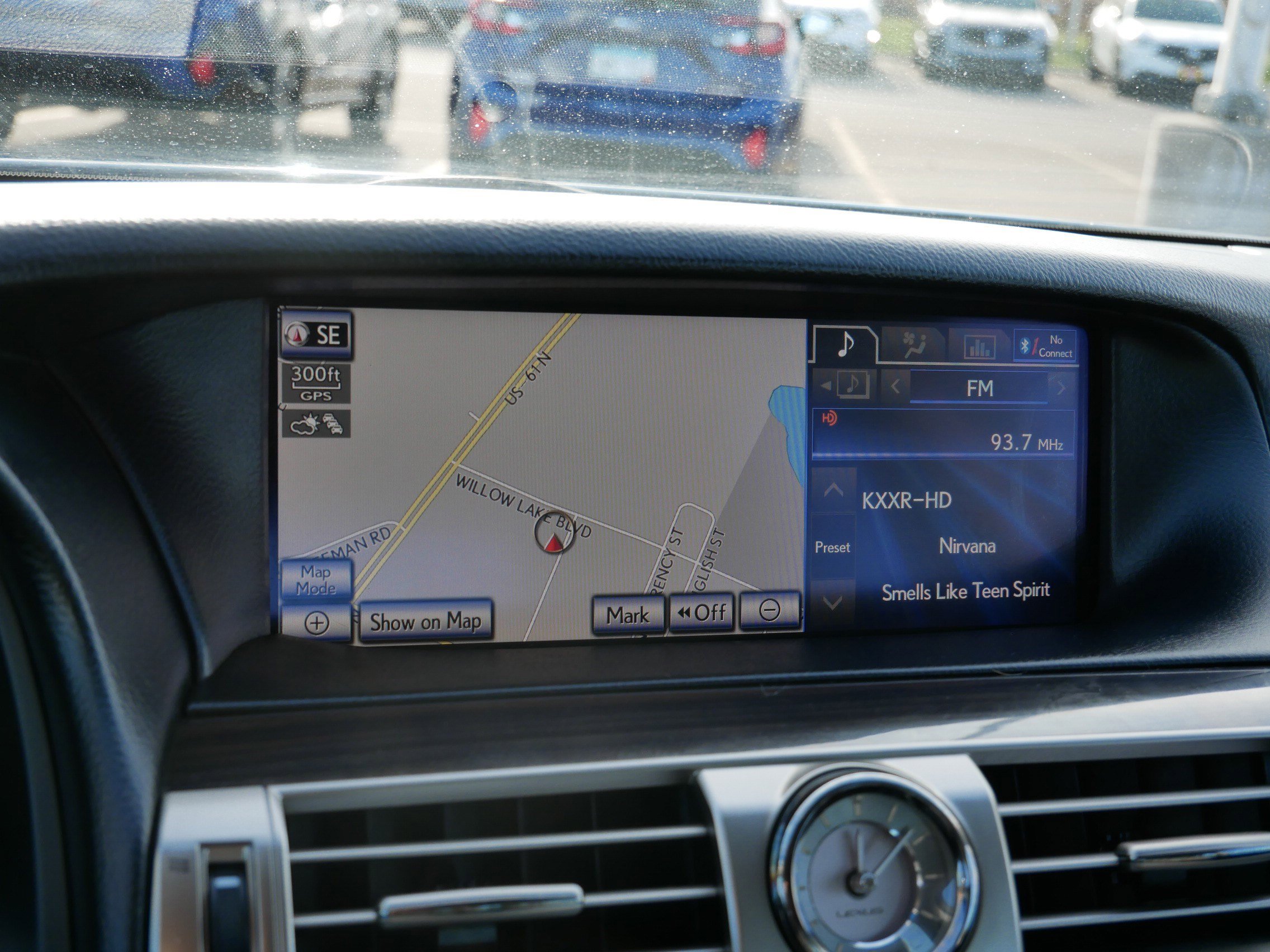 Used 2014 Lexus LS 460 AWD image 23