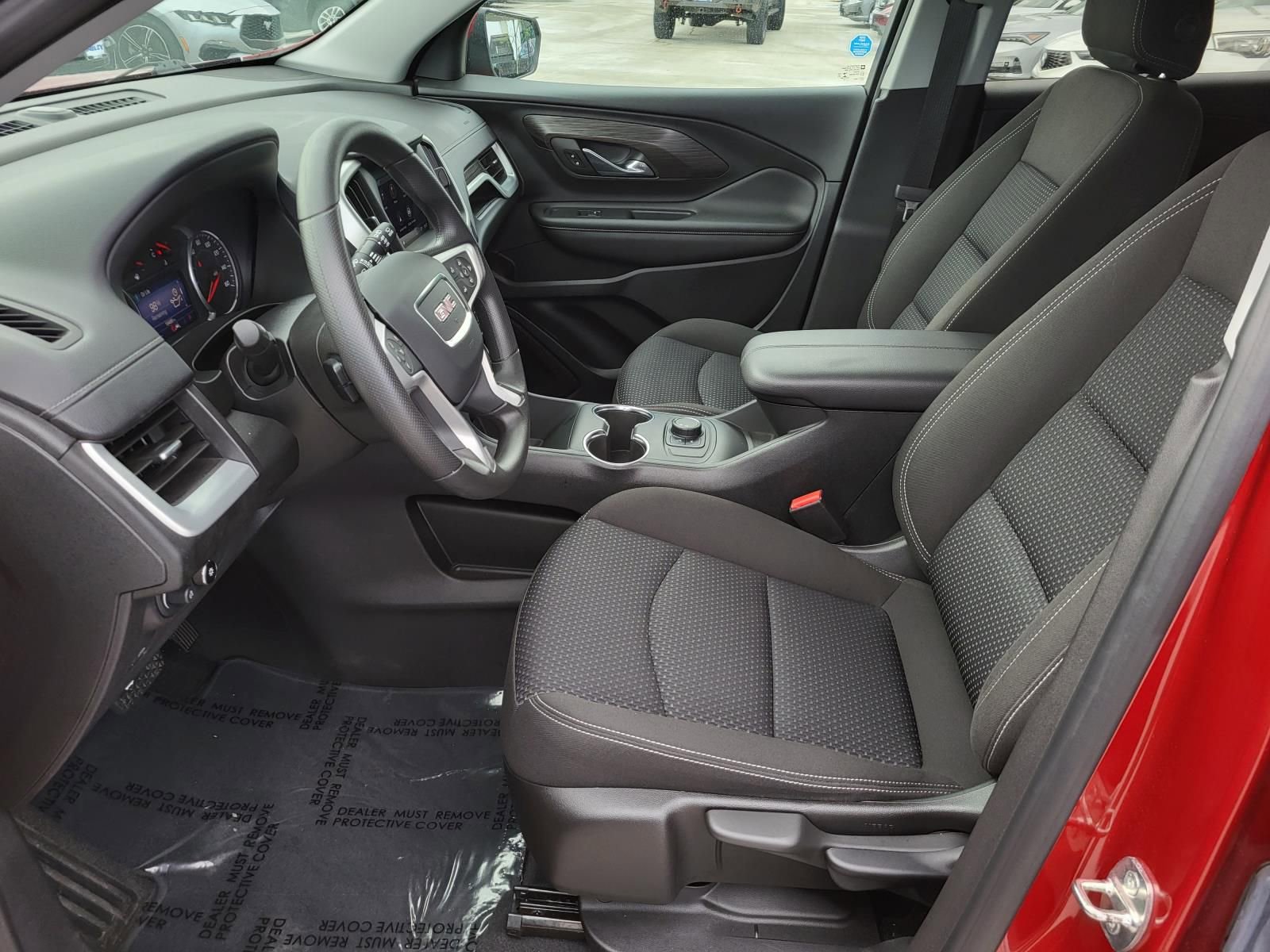 Used 2022 GMC Terrain SLE image 17