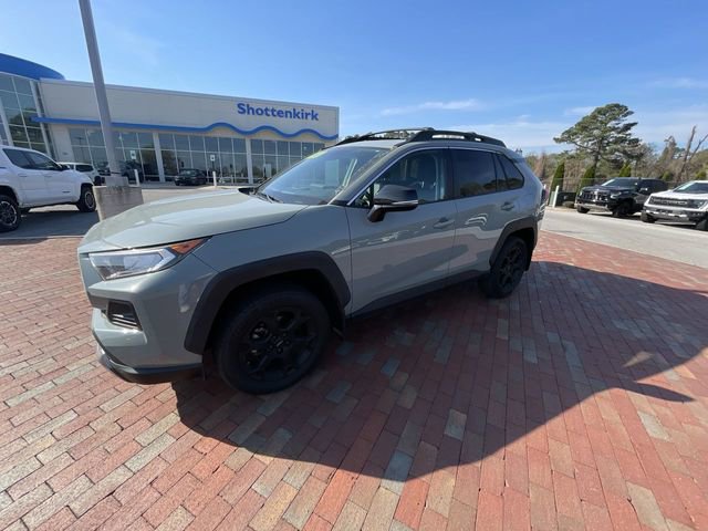 Used 2020 Toyota RAV4 TRD Off-Road image 10